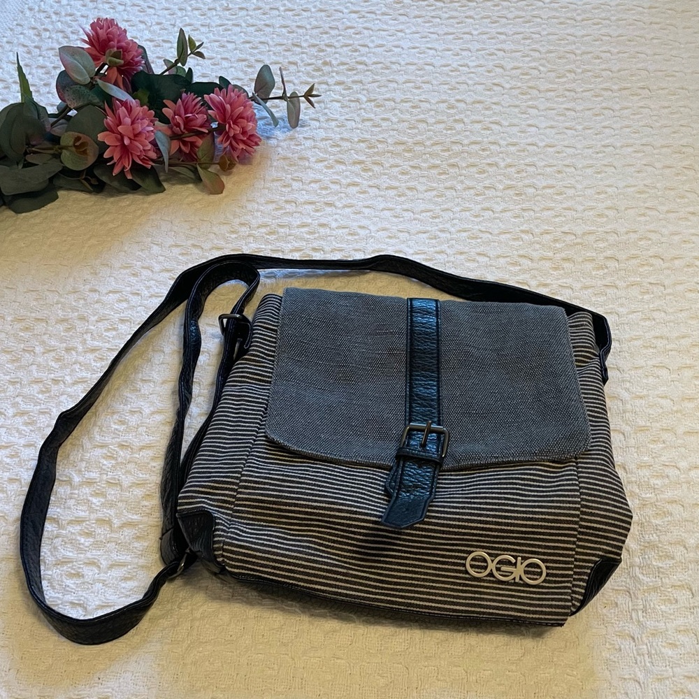 OGIO‎ Black and Gray Striped Shoulder Bag